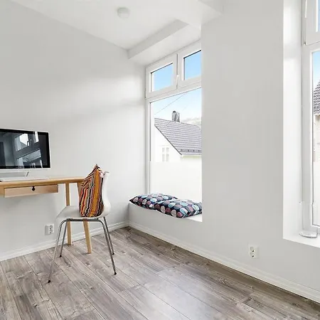 Appartement Rogagaten 15 *